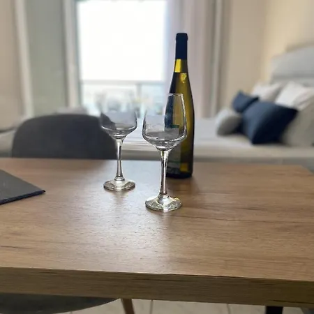 Διαμέρισμα Sunset Premium Studio 2 *